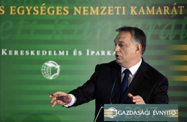 Orbán Viktor: etnikai okokból elképzelhetetlen az alapjövedelem