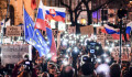 Ismét tízezrek vonultak utcára Szlovákiában, a kormány távozását, előre hozott választásokat követeltek