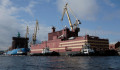 Vízre bocsátották a lebegő Csernobilt: az oroszok csak úgy fürdenek az atomban