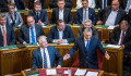 Krisztus és Barabás esete a magyar parlamentben: a nem gombot nyomják meg, de az valójában igen jelent 