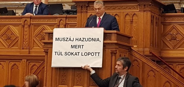 Hadházy és Orbán az elhíresült felvételen