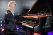 50 milliós támogatást kapott Havasi Balázs zongoraművész cége az MNB alapítványától