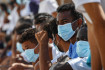Összeül a WHO az új, Dél-Afrikában felbukkant koronavírus-variáns miatt