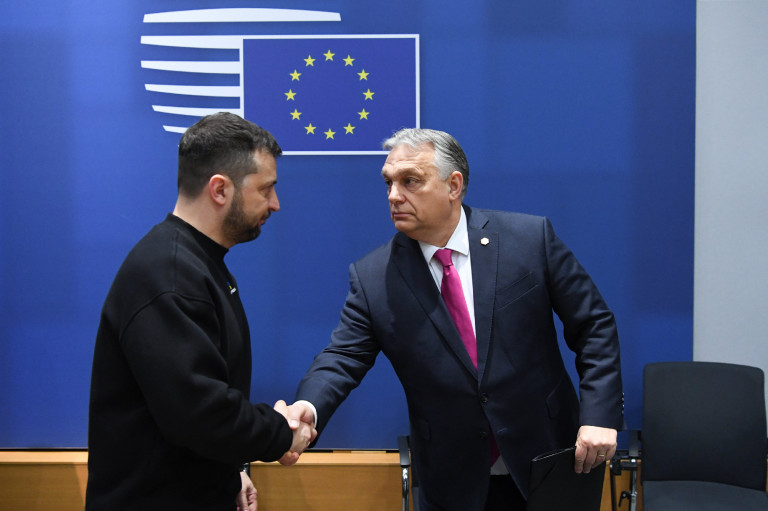 Telefonon tárgyalt Orbán Zelenszkijjel
