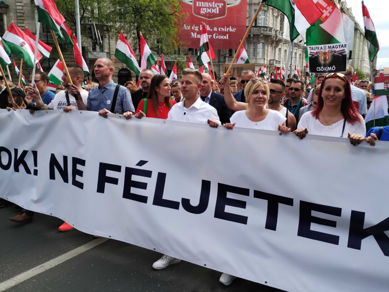 Jogerős Magyar Péter pártjának regisztrációja a június 9-i választásra
