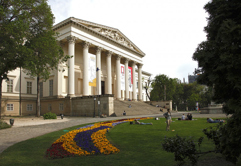 Nem várta meg a  kormány a törvényt, létrehozta a Magyar Nemzeti Múzeum Közgyűjteményi Központot