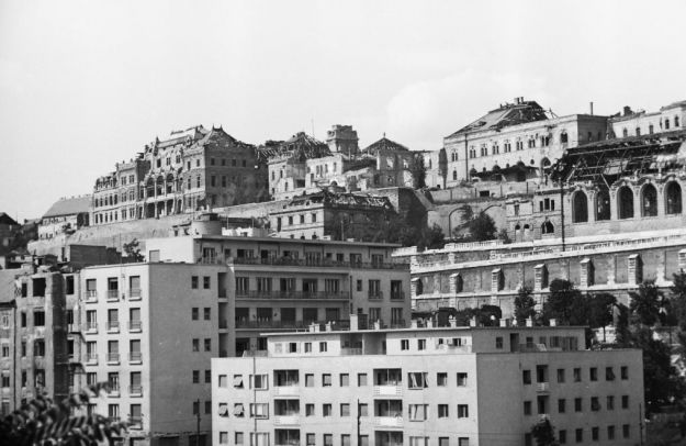 Látkép a Tabán felől, 1949