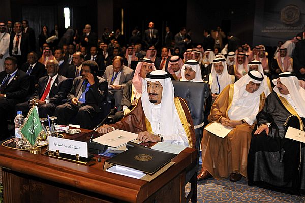 A szaúdi király az Arab Liga csúcstalálkozóján