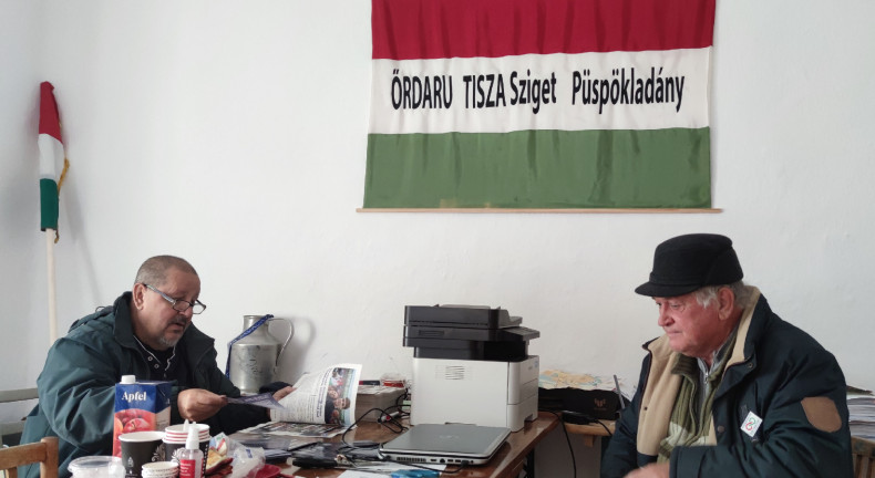 „A Péter azt mondta: ne féljetek. Én már nem félek” – tiszás aktivisták között Püspökladányban és Hajdúszoboszlón