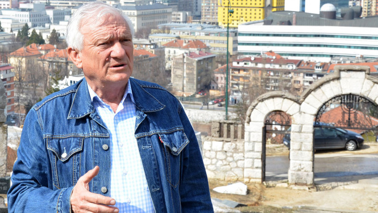 Szerb volt, de Szarajevót védte a szerb ostrom alatt