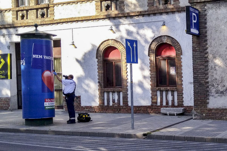 Így vegzálja a rendőrség az ellenzéki aktivistákat és politikusokat