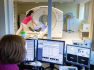 Ki nem mond igazat a CT-vizsgálatokról: az egészségbiztosító vagy Rétvári Bence?