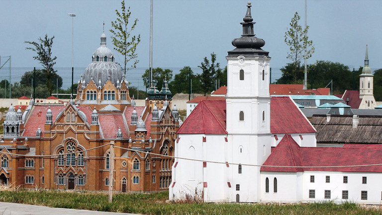Megálmodták a Mini Hungary makettparkot, most a vádlottak padján ülnek