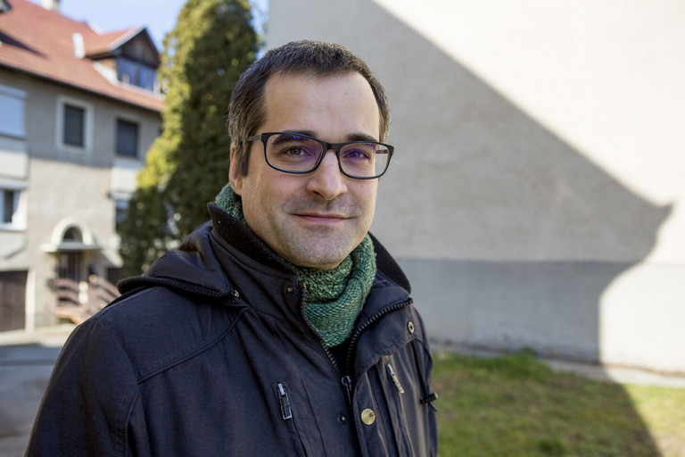 „Nem jó a burokban maradni, és nem elég azt mondani a másiknak, hogy az hazugság”  