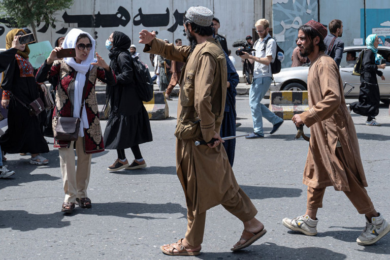 Betiltanak a tálibok egy lövöldözős játékot, mert agresszív