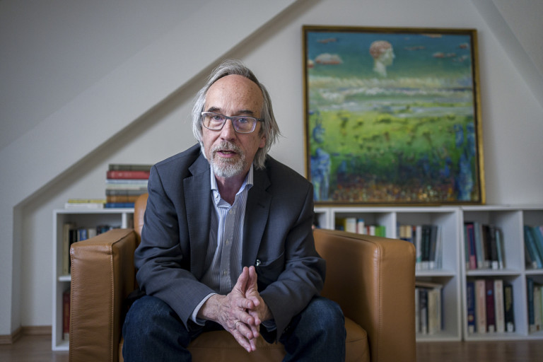 Szathmáry Eörs evolúcióbiológus: Ha baj lesz, akkor az nagyon nagy baj lesz, mert csőstül jön
