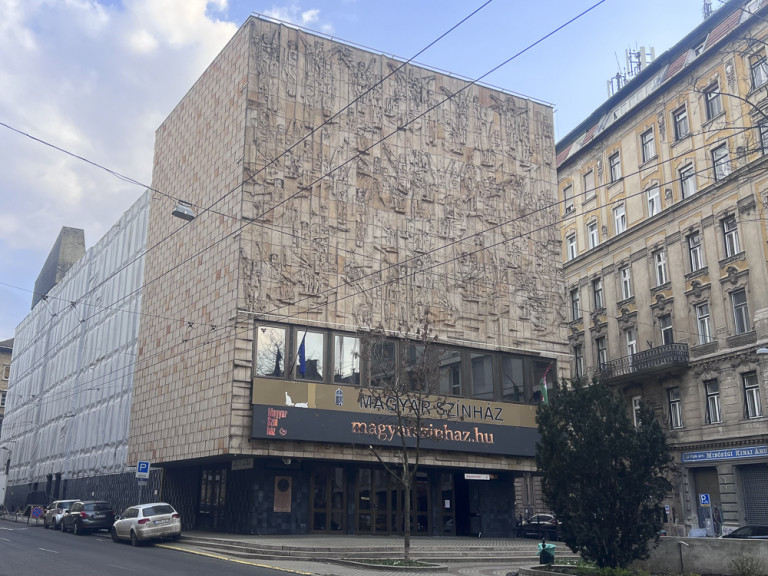 Magyar Színház