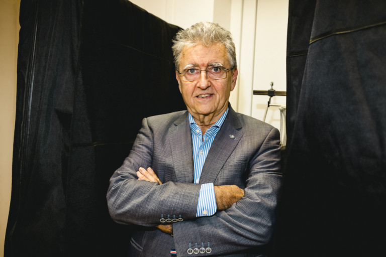 „Önmagát gyilkolja”  
