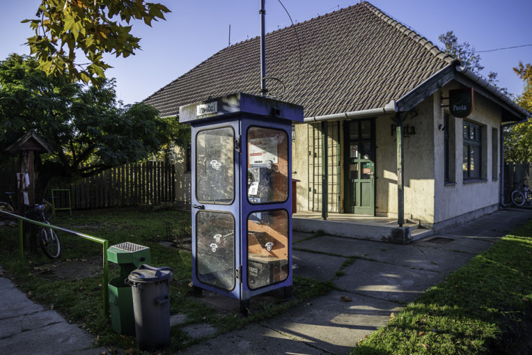 Milliós letelepedési támogatás egy kis faluban: milyen praktikákkal élnek a fogyatkozó magyar vidéken?