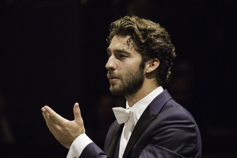 Gautier Capuçon, Lorenzo Viotti és a Filarmonica della Scala 