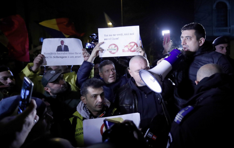 Orbán a román spájzban  