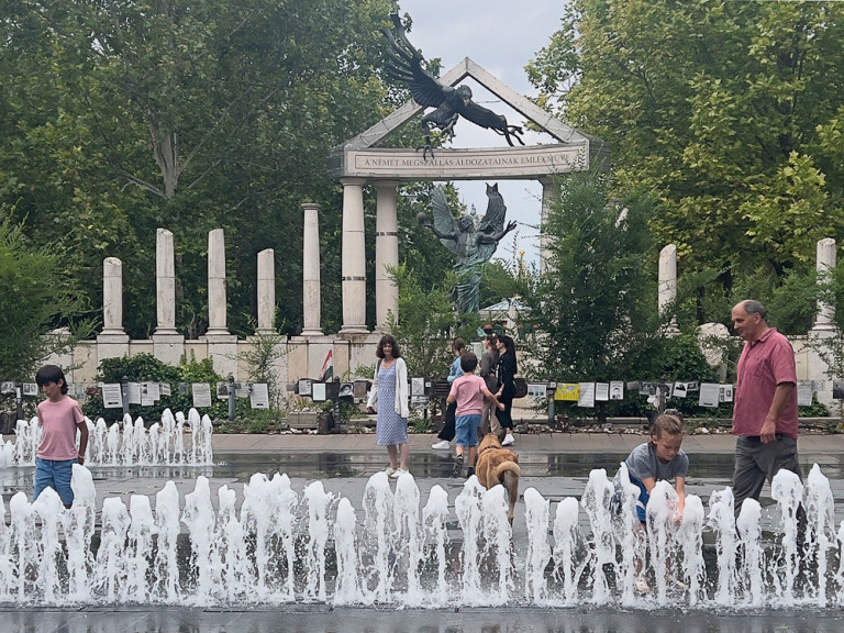 Szabadság tér – 2. rész