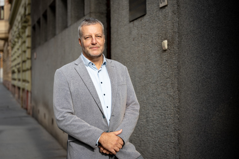 „Csöndben tűrnek és szenvednek”