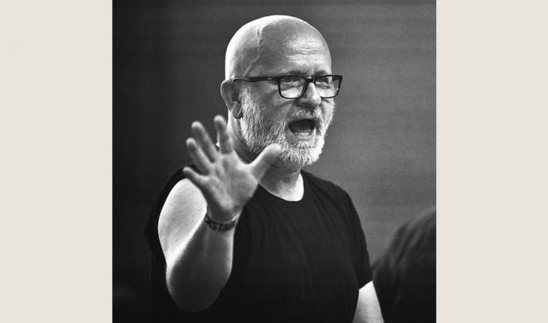 „Remélem, tavasszal felébred”  