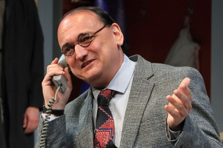 Főszerepben az Első sírásó