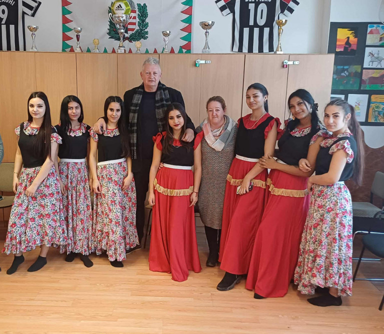 Jó emberek, ha összefognak