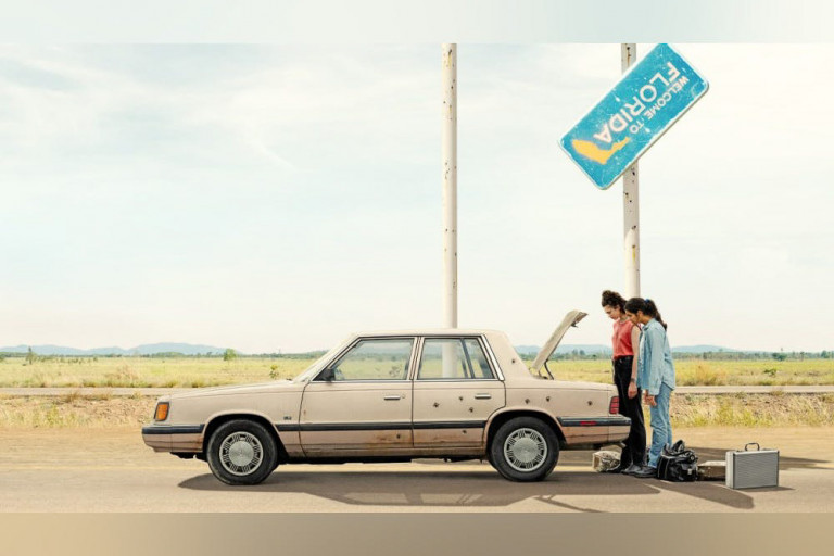 A történelmen kívül