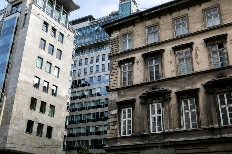 Feljebb, egyre feljebb