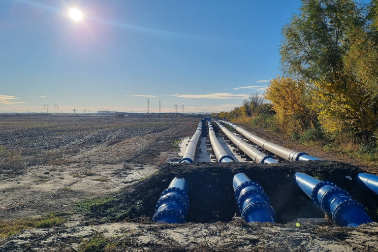 Ide nekem a halastavat is!