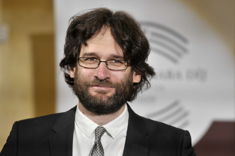 Tokár Géza felvidéki politológus: A Beneš-dekrétumok ügyének újranyitása még visszaüthet Fico kormányára