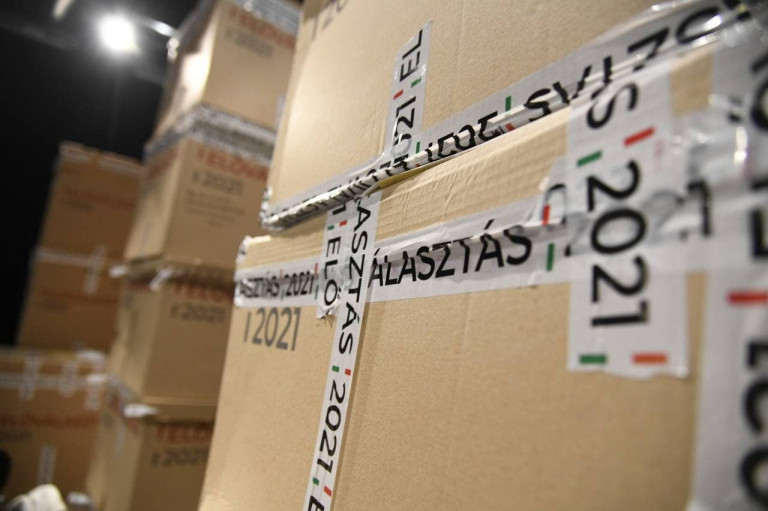Október 10-16. között rendezik az előválasztás második fordulóját