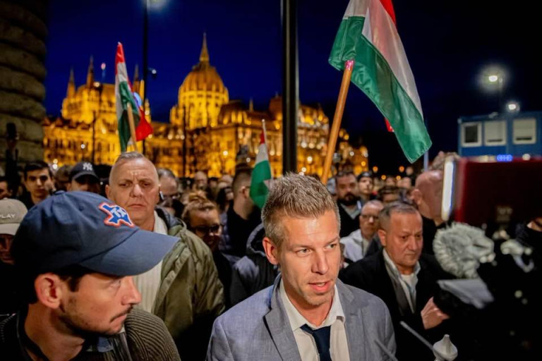Magyar Péter 3 helyet is elhozhat az EP-választáson