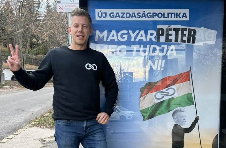 Magyar Péter köszöni Rogán Antalnak az ingyenreklámot