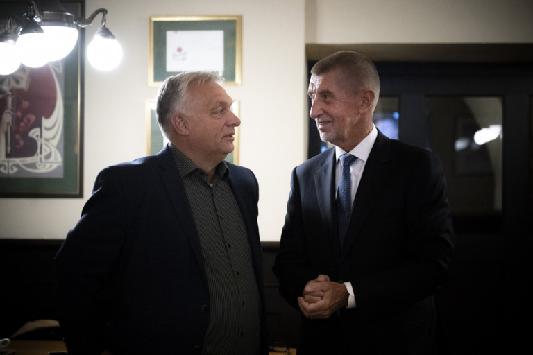 Orbán Csehországban személyesen köszönti fel a korábbi cseh köztársasági elnököt