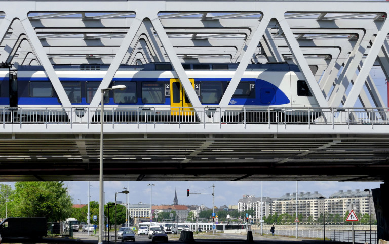 Megszűnnek a pótjegyek a vonatokon