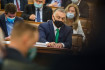 Bürokráciacsökkentés Fidesz-módra: közel 12 ezren dolgozhatnak jövőre a minisztériumoknál