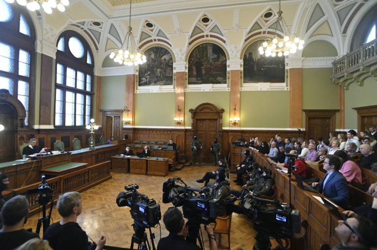 Felfüggesztett börtönre ítélték Portik fiát