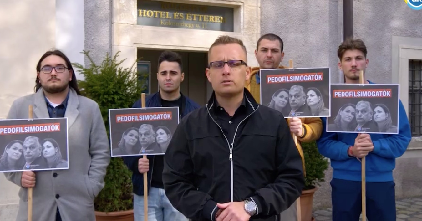 Közmunkára ítélték a DK politikusát, mert a pedofilbotrányról kérdezett