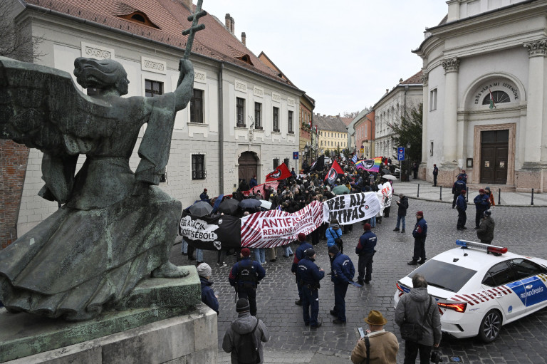 14 évet kér az ügyészség az antifa Majára