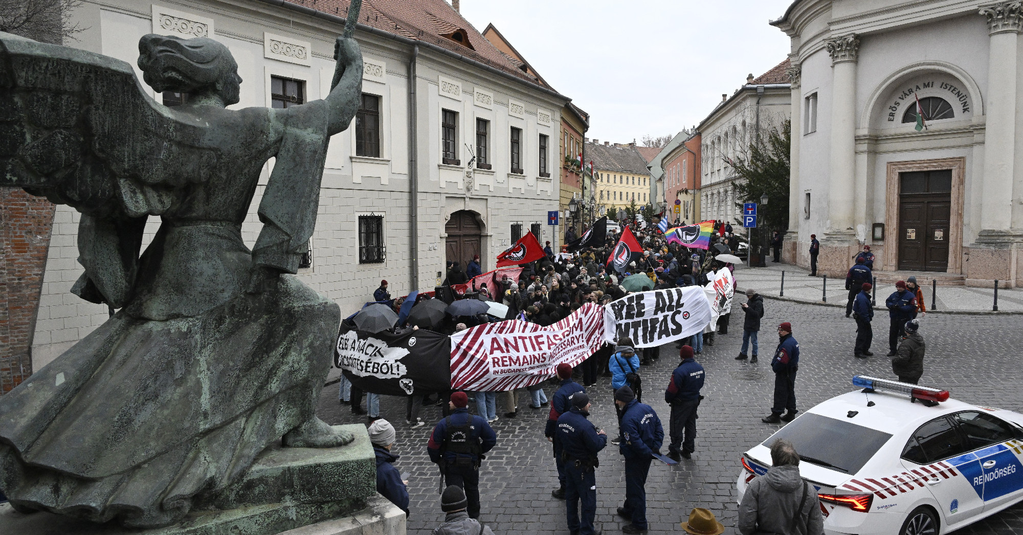 14 évet kér az ügyészség az antifa Majára