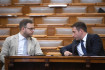 Milliókkal jutalmaztak 19 államtitkárt