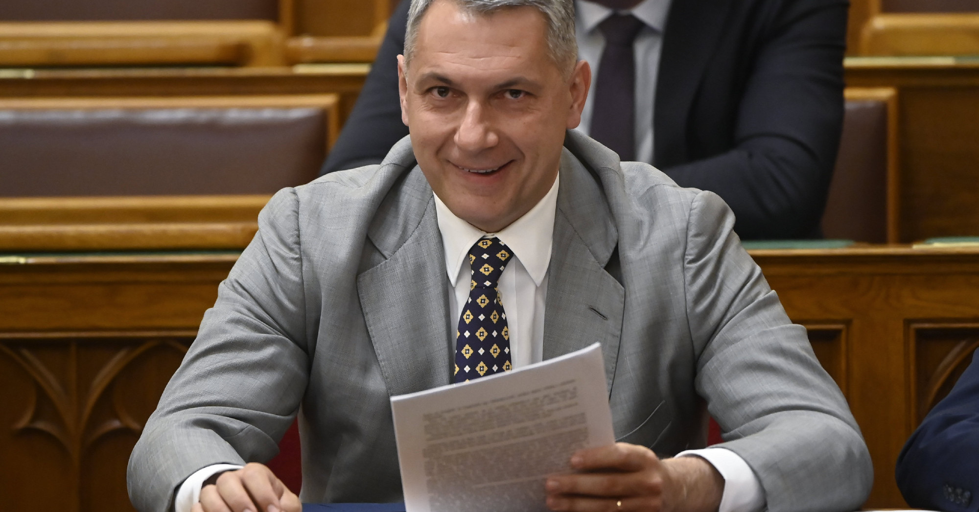 Lázár János minisztériuma 200 millió forinttal tartozik egy építési vállalkozónak