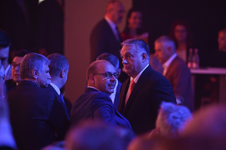 1,8 milliárdos veszteséget hozott össze magának a Fidesz