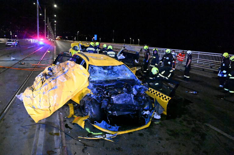 RTL: Lopott taxi sofőrje okozta a halálos balesetet az Árpád hídon