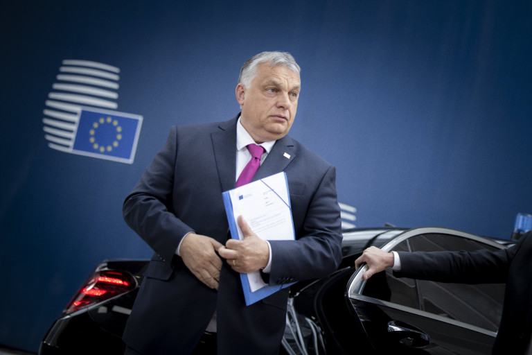 Miért baj, ha Orbán úton-útfélen vétózik? 