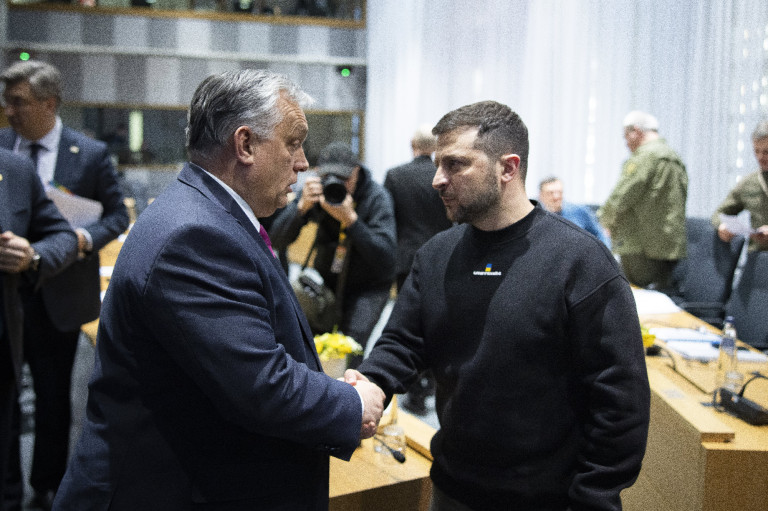 Zelenszkij: Magyarország nagyon veszélyes játékot játszik